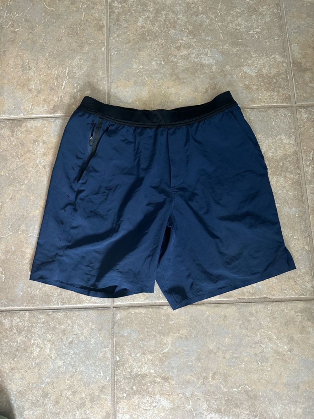 Ten Thousand Interval Short 7” with Liner size M